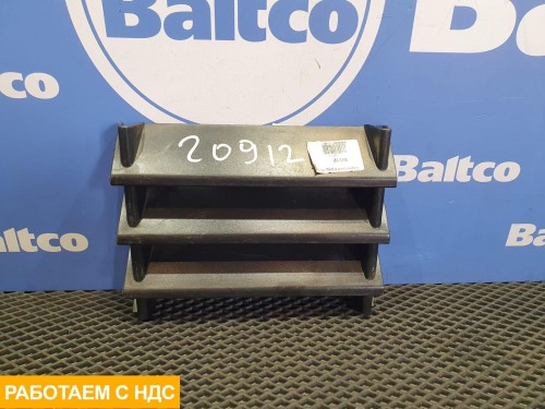 Ступенька в решетку левая